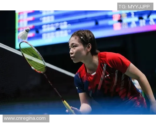 成都羽毛球队以54分稳居精英赛积分榜首位展现强劲实力